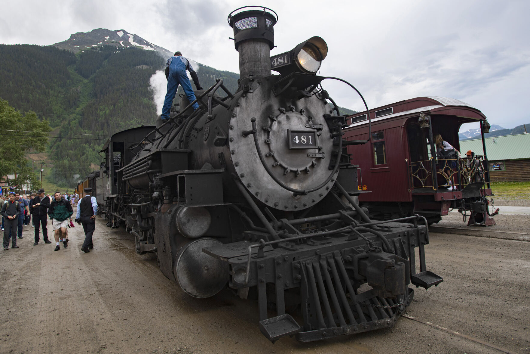 041821-life-silverton-dg 3.jpg
